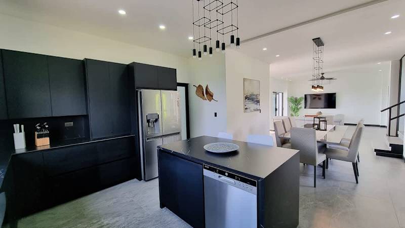 U House 25